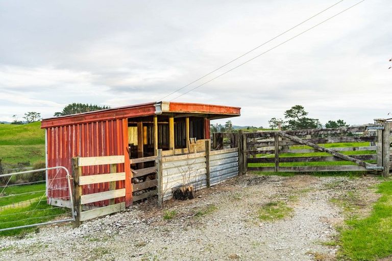 Photo of property in 40 Borrows Road, Wellsford, 0974