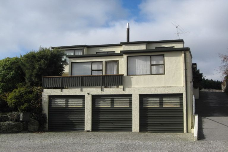 Photo of property in 72 Rata Street, Wanaka, 9305