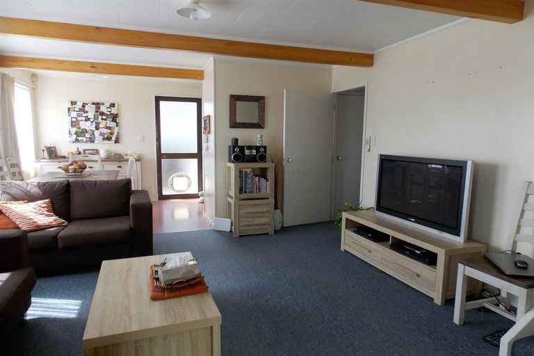 Photo of property in 33 South Street, Papakura, 2110