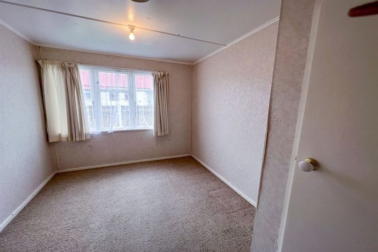 Photo of property in 9 Stairs Street, Dannevirke, 4930