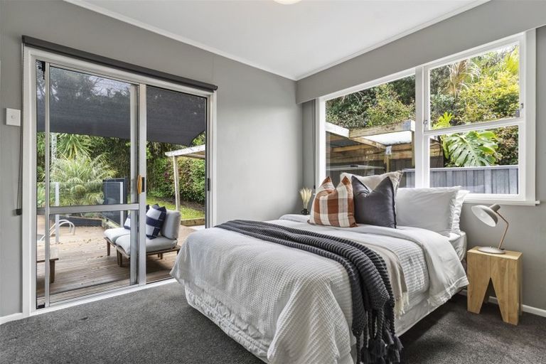 Photo of property in 22 Bayside Avenue, Te Atatu Peninsula, Auckland, 0610