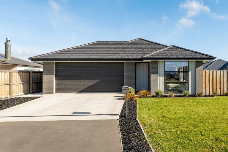 Photo of property in 39 Cooney Avenue, Darfield, 7510