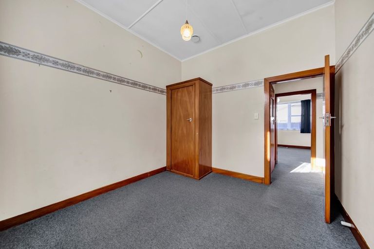 Photo of property in 10 Burns Street, Hawera, 4610