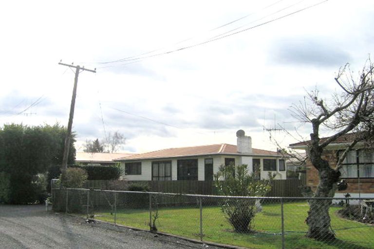 Photo of property in 27 Holloway Place, Forest Lake, Hamilton, 3200