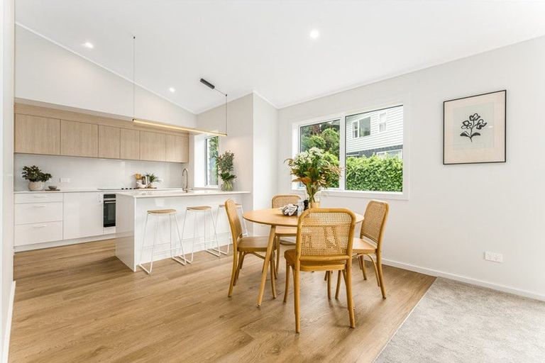 Photo of property in 30a Middleton Road, Johnsonville, Wellington, 6037