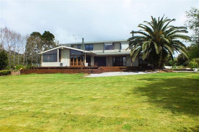 Photo of property in 72 Ireland Road, Waitoki, Kaukapakapa, 0871