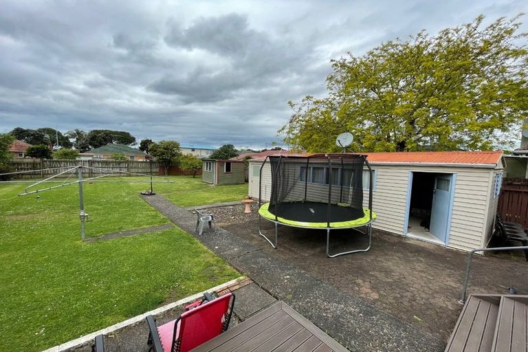 Photo of property in 7 Mccullough Avenue, Papatoetoe, Auckland, 2025