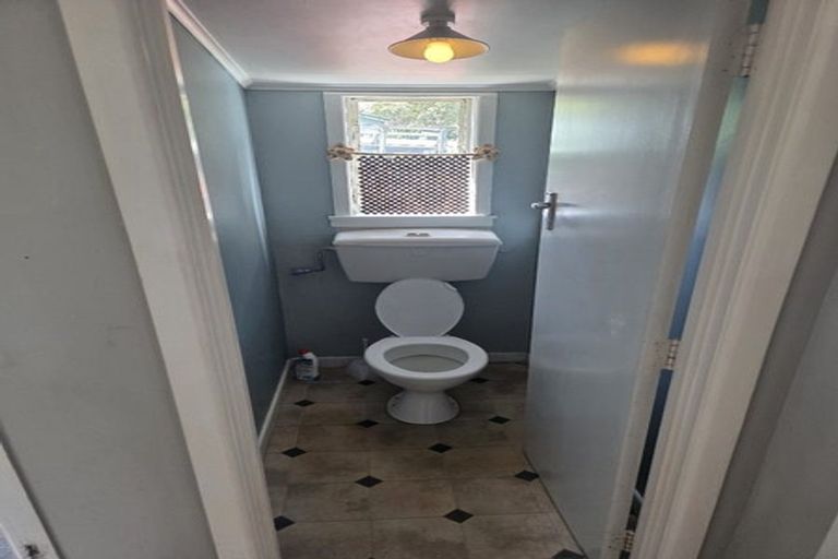 Photo of property in 46-48 Rangitake Drive, Spotswood, New Plymouth, 4310