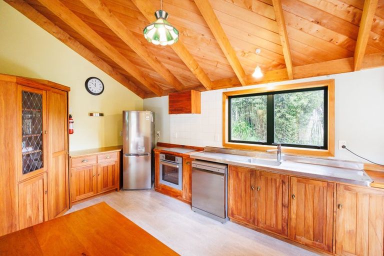 Photo of property in 353 Kahuterawa Road, Linton, Palmerston North, 4472