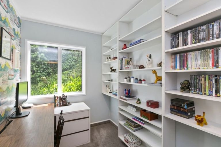 Photo of property in 93a Jubilee Road, Khandallah, Wellington, 6035