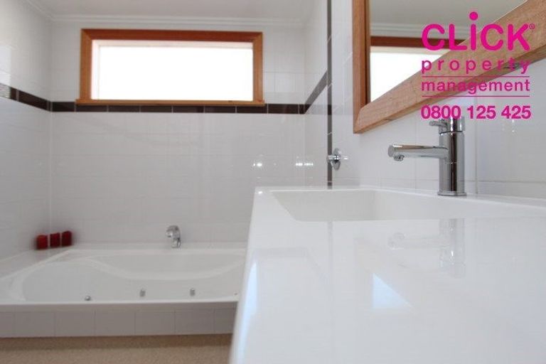 Photo of property in 69 Neville Street, South Dunedin, Dunedin, 9012