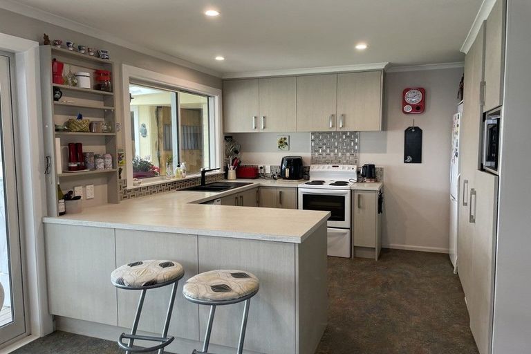 Photo of property in 22 Kinley Street, Rangiora, 7400