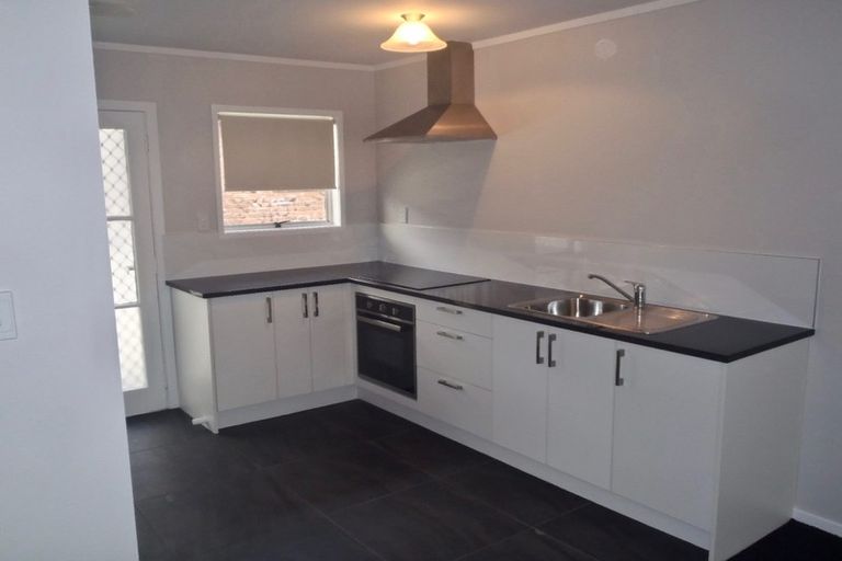 Photo of property in 1/6 Pakira Avenue, Glendene, Auckland, 0602