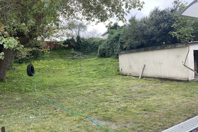 Photo of property in 25 Ocean Road, Paraparaumu Beach, Paraparaumu, 5032