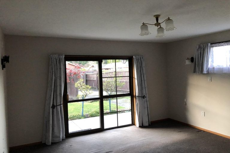 Photo of property in 262 Queenspark Drive, Parklands, Christchurch, 8083