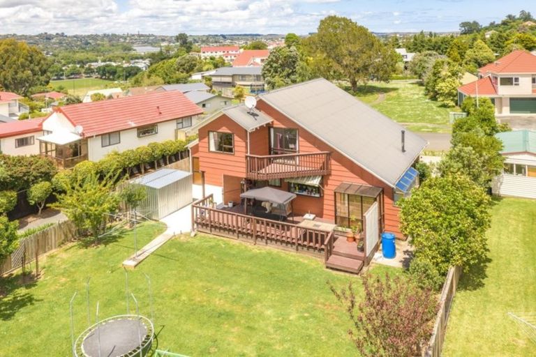 Photo of property in 36 Parkdale Drive, Aramoho, Whanganui, 4500