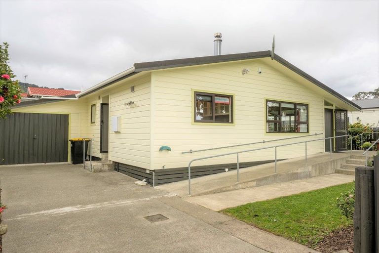 Photo of property in 55 Underhill Road, Featherston, 5710