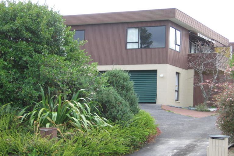 Photo of property in 2/171 Stredwick Drive, Torbay, Auckland, 0630