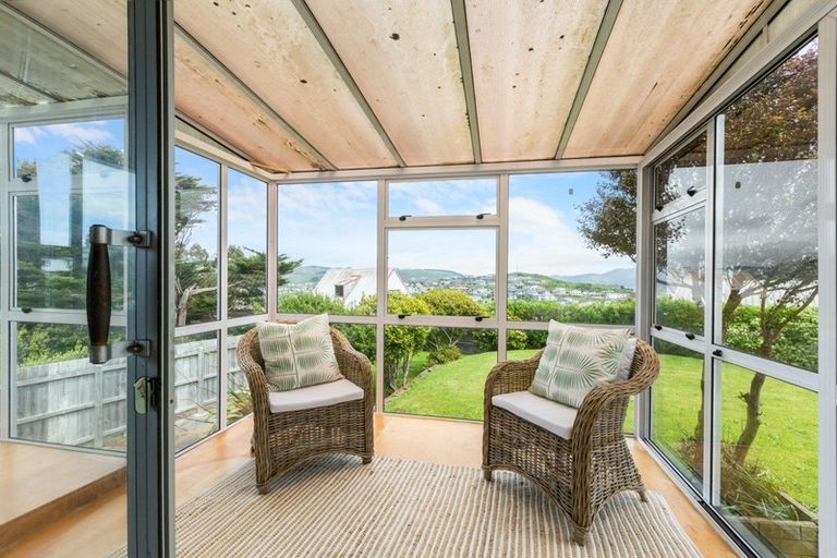 Photo of property in 154 Conclusion Street, Ascot Park, Porirua, 5024