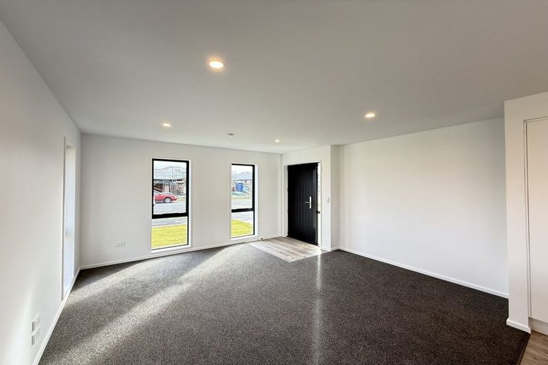 Photo of property in 23 Falcons View Drive, Rolleston, 7615