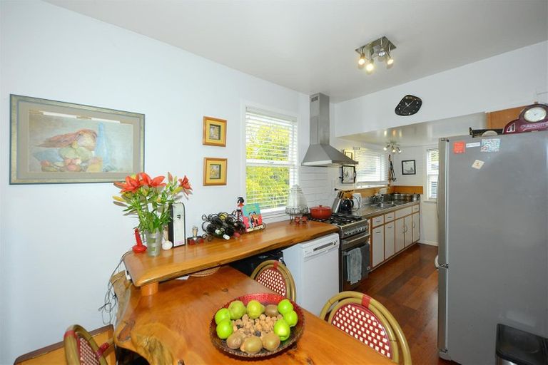 Photo of property in 4511 Christchurch Akaroa Road, Little River, 7591