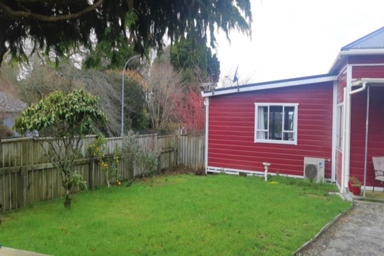 Photo of property in 80 Ariel Street, Stratford, 4332