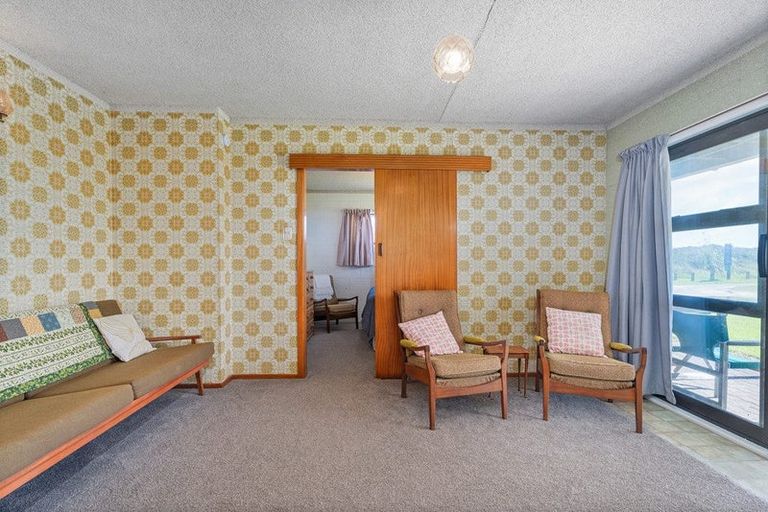 Photo of property in 83 Captain Cook Road, Cooks Beach, Whitianga, 3591