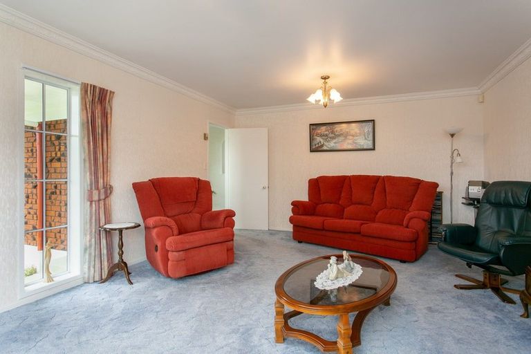 Photo of property in 31 Sheridan Crescent, Leamington, Cambridge, 3432