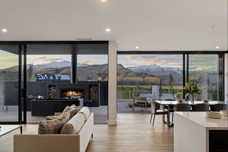 Photo of property in Kawarau Heights, 21 Kawarau Heights Boulevard, Lake Hayes, Queenstown, 9304