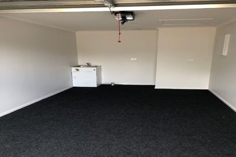 Photo of property in 3/18 Fuchsia Avenue, Pukete, Hamilton, 3200