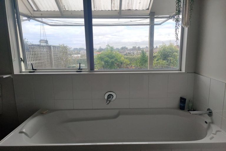 Photo of property in 5 Cooney Place, Te Puke, 3119