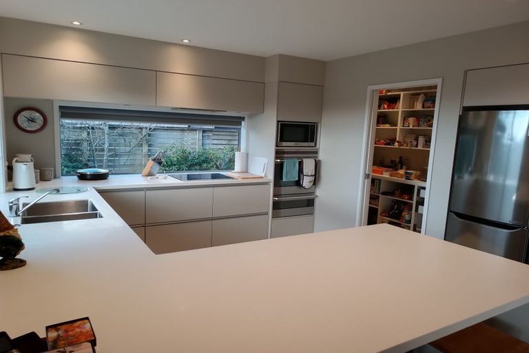 Photo of property in 3a Pipitea Place, Whalers Gate, New Plymouth, 4310