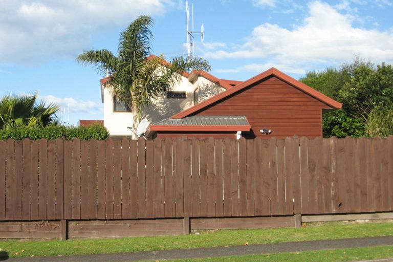 Photo of property in 3 Waikare Place, Welcome Bay, Tauranga, 3112