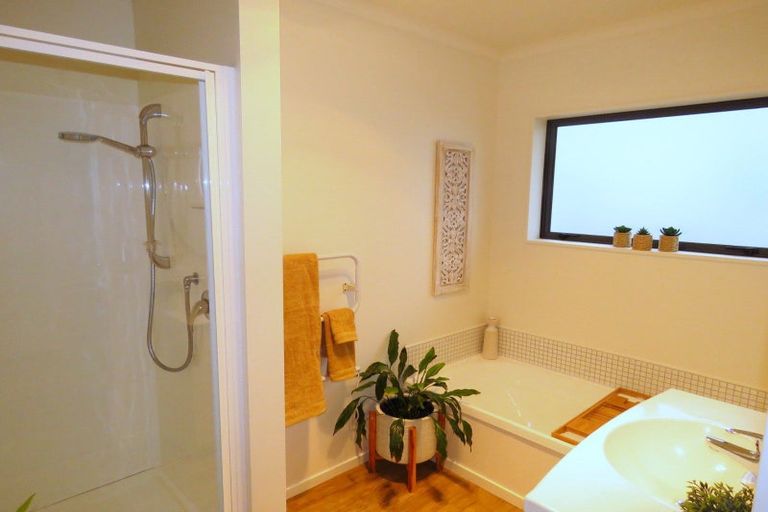 Photo of property in 33 Queen Street, Westport, 7825