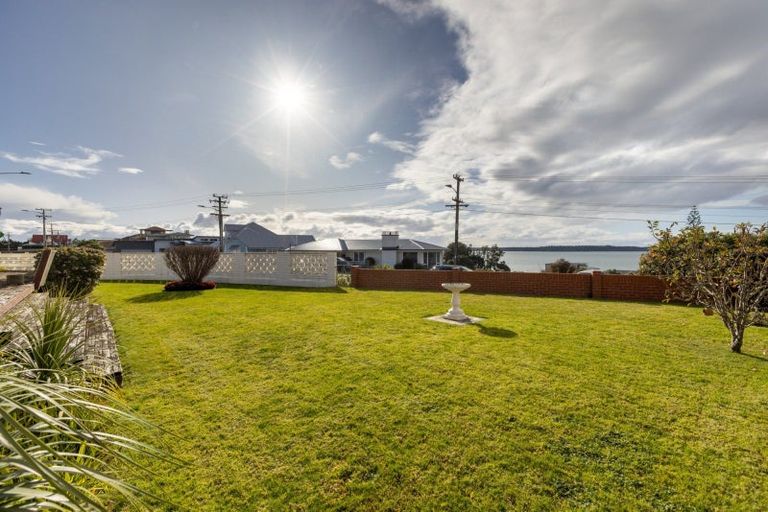Photo of property in 2 Acklam Avenue, Otumoetai, Tauranga, 3110