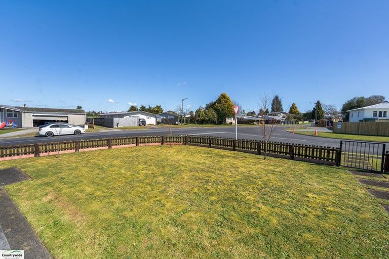 Photo of property in 16 Ruru Crescent, Putaruru, 3411