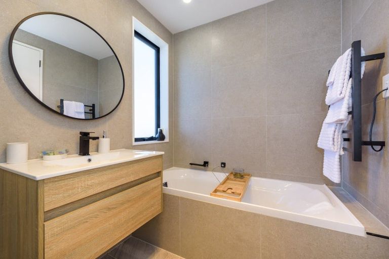 Photo of property in 20 Balthazar Road, Kumeu, 0810