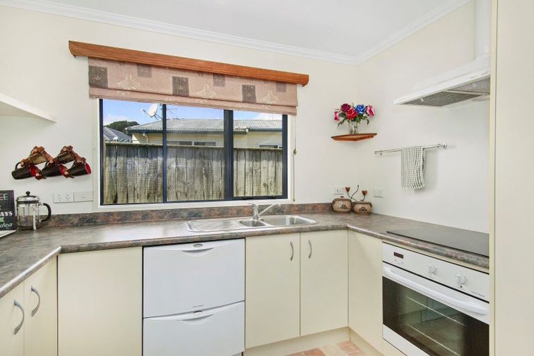 Photo of property in 58a Molesworth Street, Taita, Lower Hutt, 5011