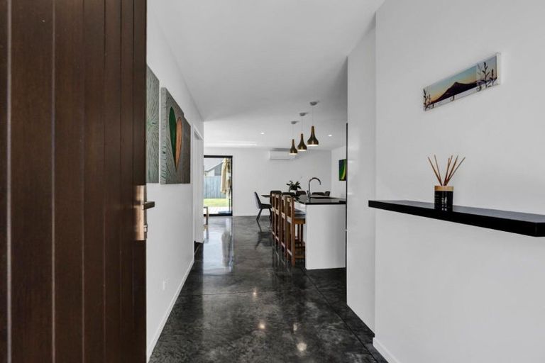 Photo of property in 44 Aratapu Street, Waitara, 4320