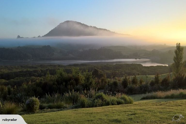 Photo of property in 107 Jumna Road, Maungaturoto, 0587