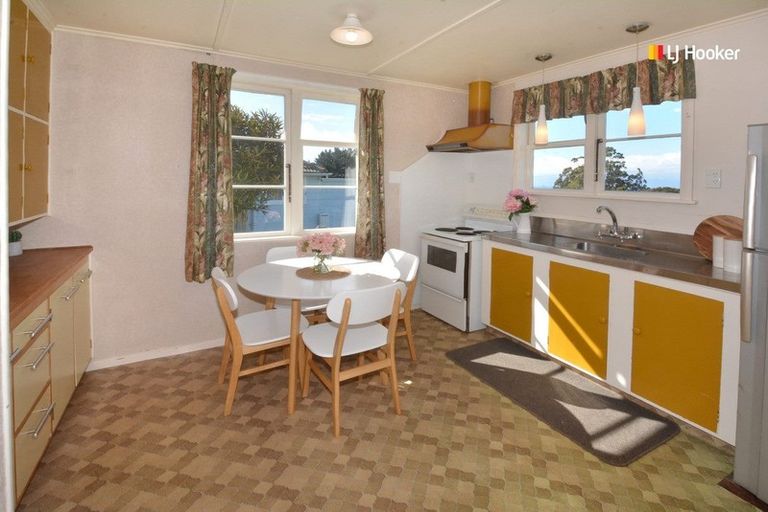 Photo of property in 43 Ashmore Street, Halfway Bush, Dunedin, 9010