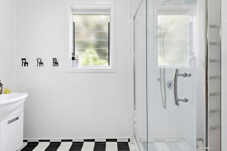 Photo of property in 11 Waiapu Road, Kelburn, Wellington, 6012