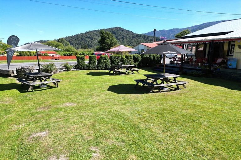 Photo of property in 8 Hilton Street, Blackball, 7804