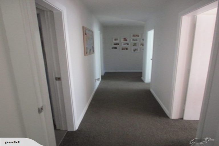 Photo of property in 7 Bideford Place, Dallington, Christchurch, 8061
