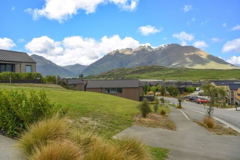 Photo of property in 23 Falconer Rise, Jacks Point, Queenstown, 9371