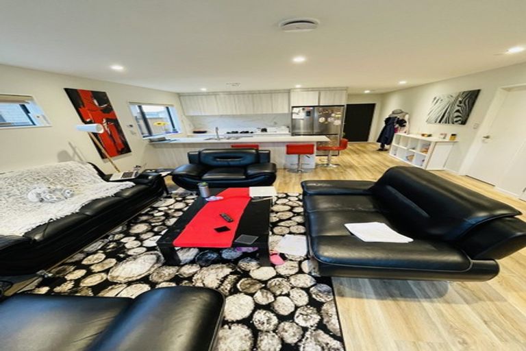 Photo of property in 6 Softwood Avenue, Takanini, 2110