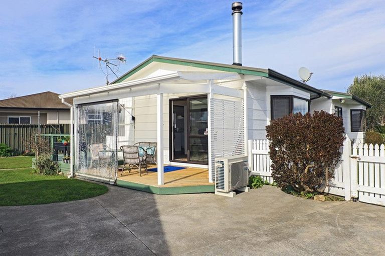 Photo of property in 1242 Louie Street, Parkvale, Hastings, 4122