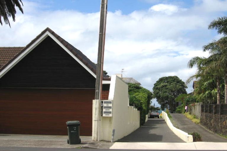 Photo of property in 3/31 Craig Road, Milford, Auckland, 0620