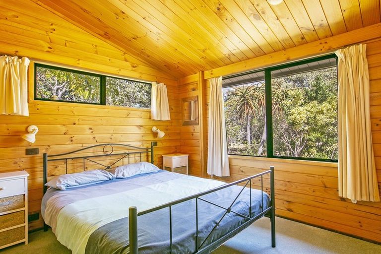 Photo of property in 13 Tamarisk Drive, Riversdale Beach, Masterton, 5872