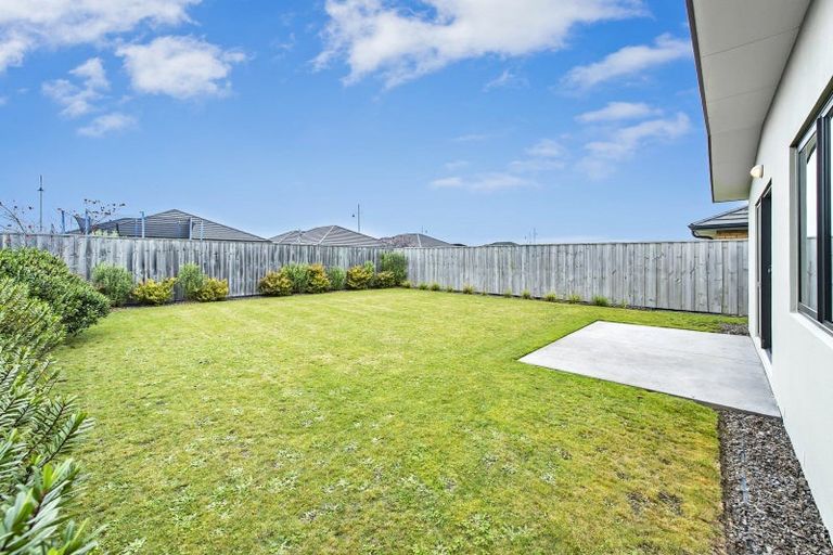Photo of property in 27 Pakohe Street, Pegasus, 7612